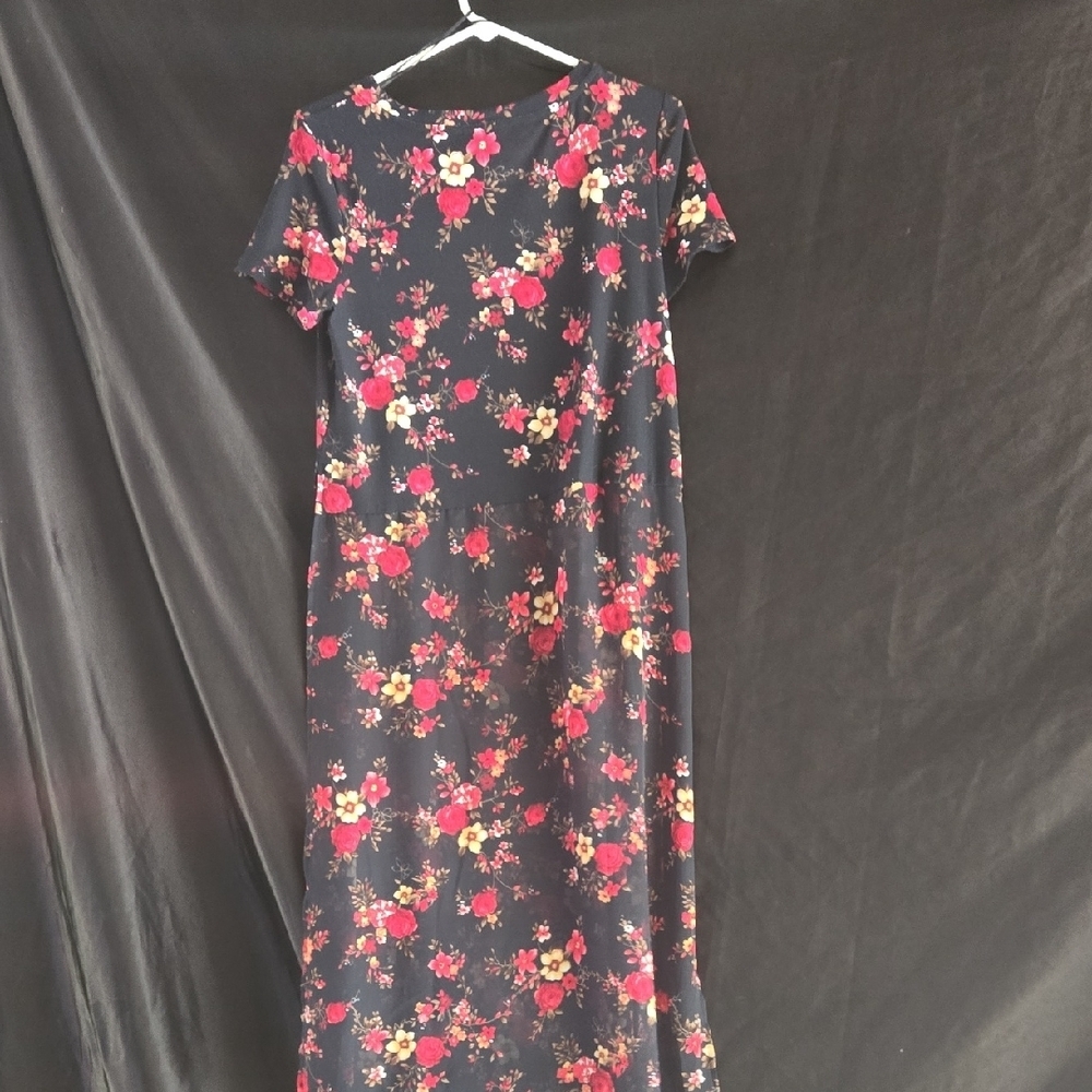 Sweet Rain Black Midi Dress with Red and Yellow Floral Design - Picture 6 of 6